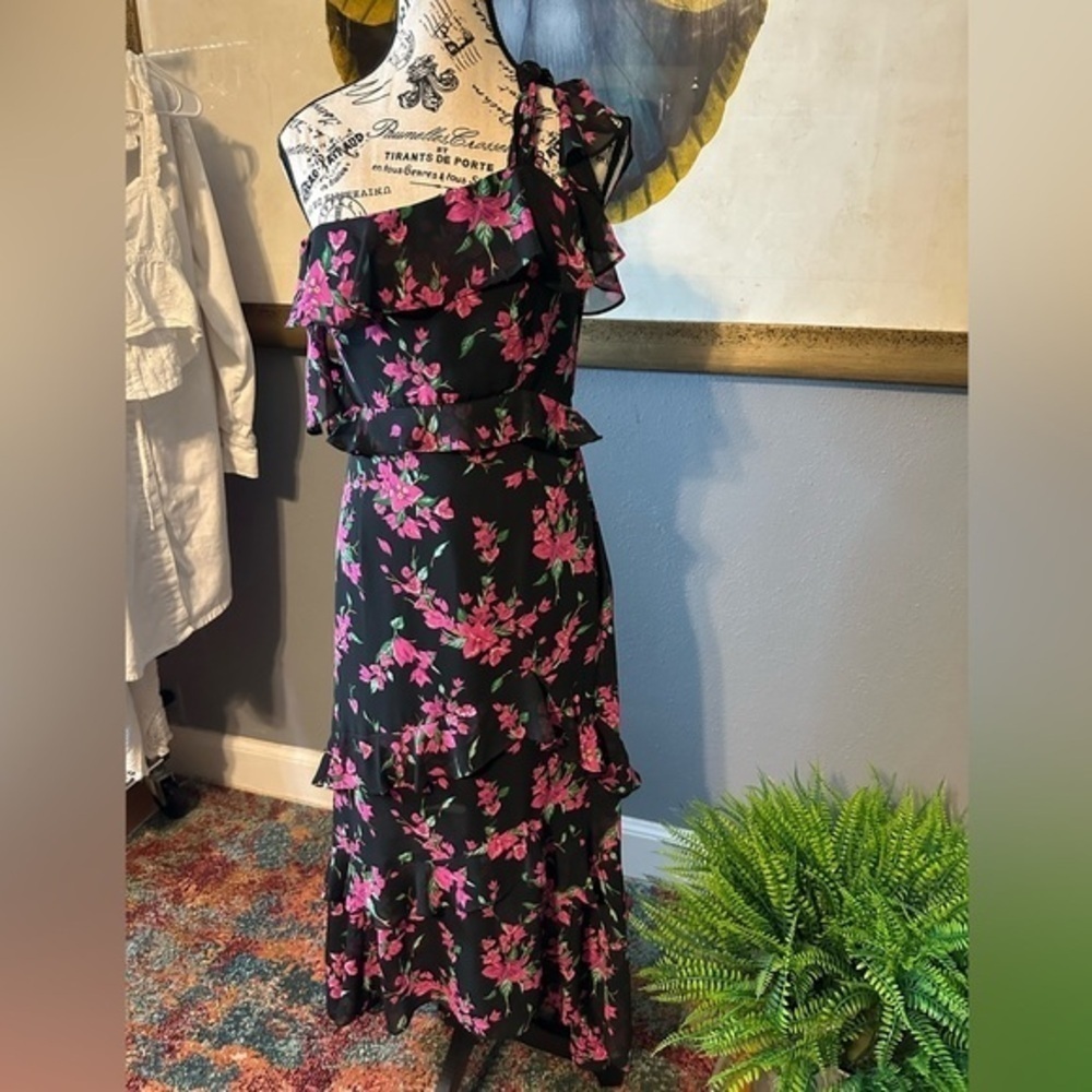 Rachel Zoe size 2 high low cocktail dress lined